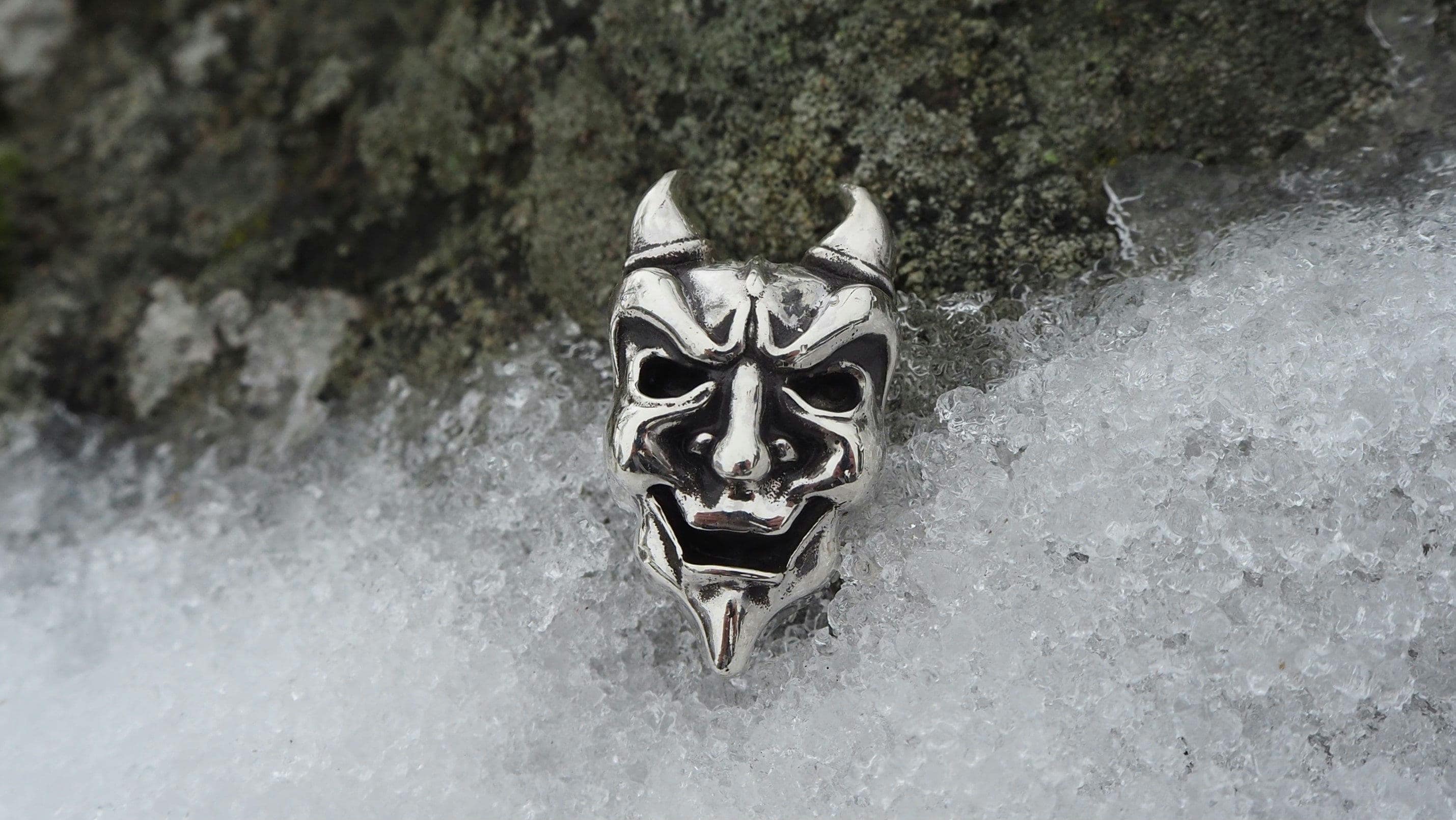Expanse Amos Silver Oni Mask