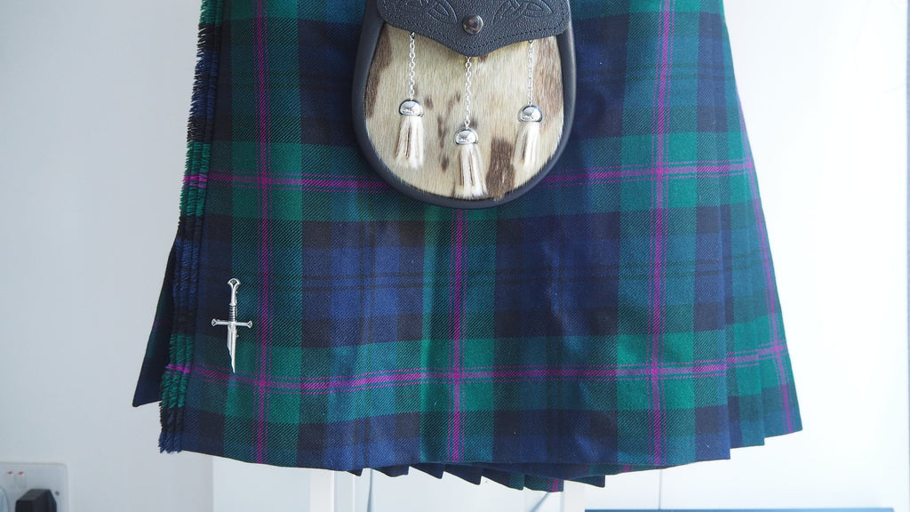 Lord of the Rings Narsil Kilt Pin