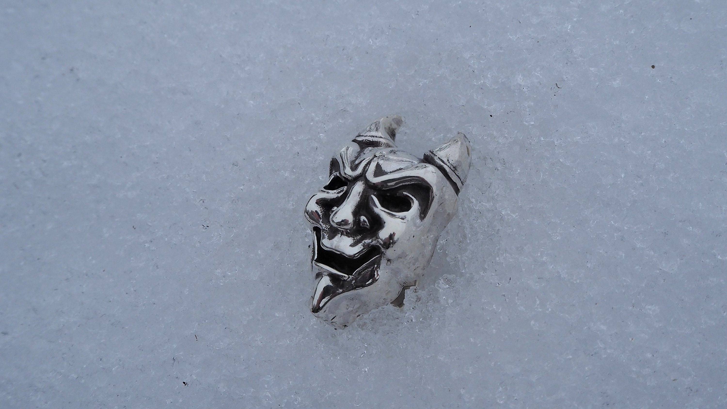Expanse Amos Silver Oni Mask