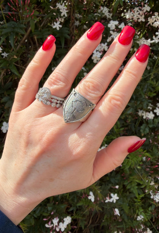 Dunk Shield Ring